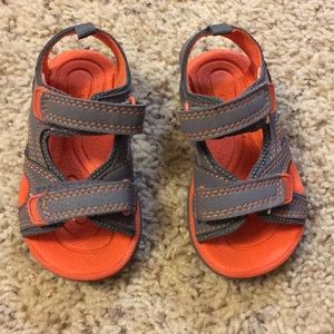 Jumping Bean gray and orange sandals